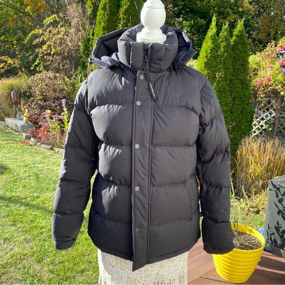 Aritzia Jackets & Blazers - ARITZIA The Super Puff Original Black Puffer Jacket S $250